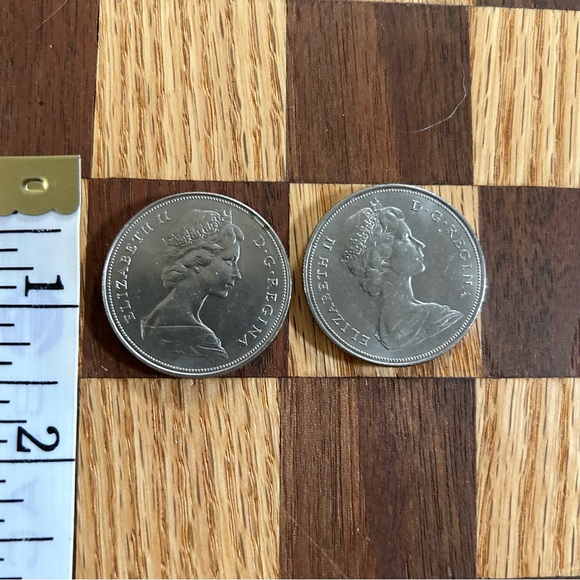 Canadian voyageur Dollar Coin Bundle of 2 qty coins - Picture 7 of 7